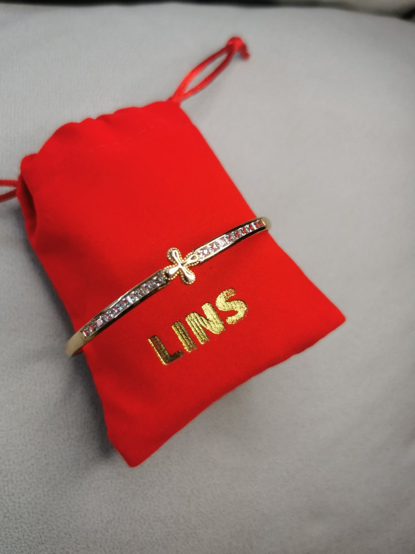Bracelet Croix Diamant / Jonc Minimaliste Cristal
