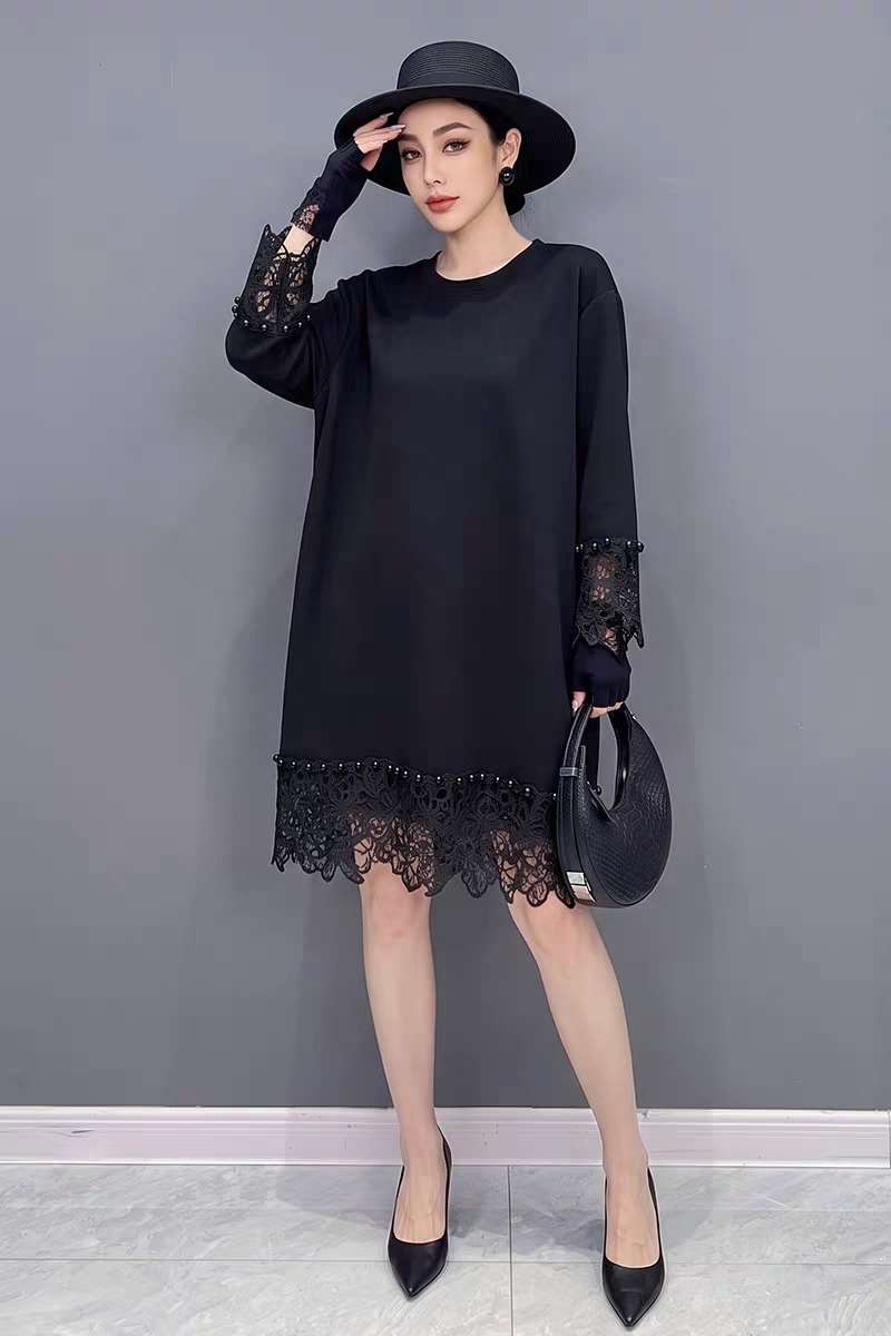 Gentle Style Lace Spliced Long-Sleeve T-Shirt for Women, Mid-Length T-Shirt/Sweatshirt Dress, Slimming, Designer, Versatile Top