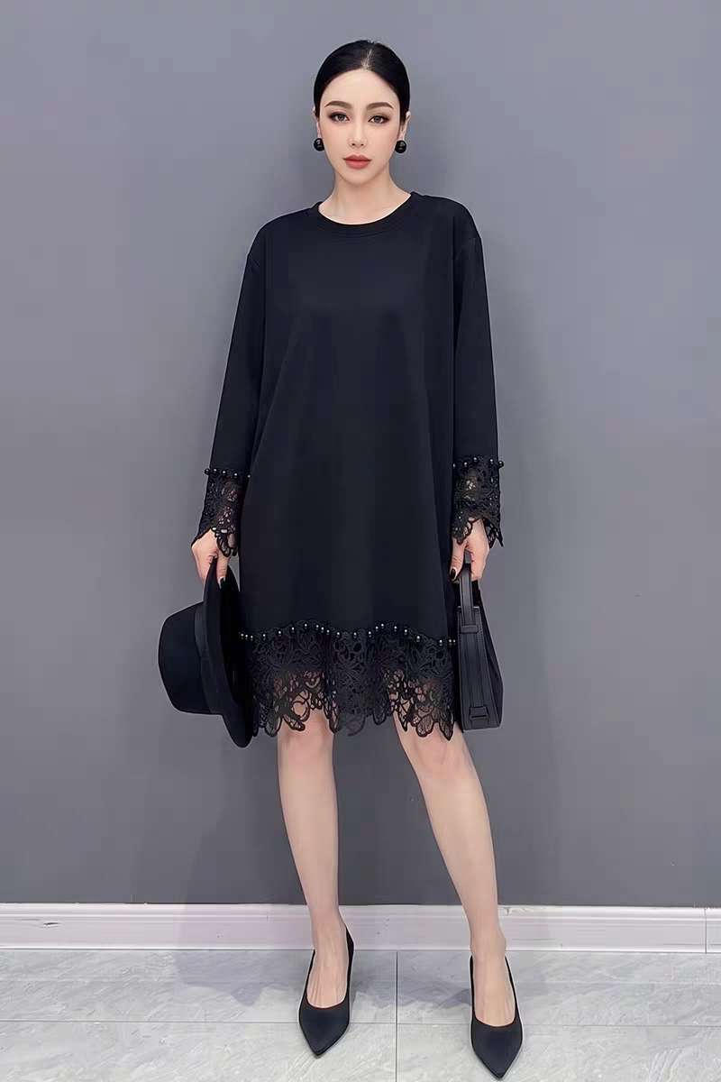 Gentle Style Lace Spliced Long-Sleeve T-Shirt for Women, Mid-Length T-Shirt/Sweatshirt Dress, Slimming, Designer, Versatile Top